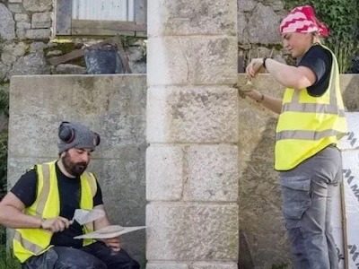 traditional-pointing-stone-e16865709945592-copy-2 copy 2